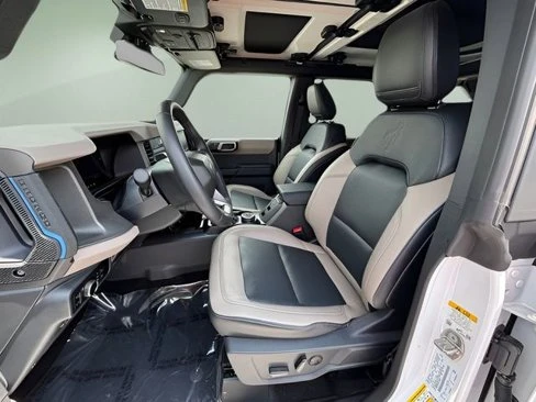 2024 Ford Bronco 6th Gen - Image 3 of 11