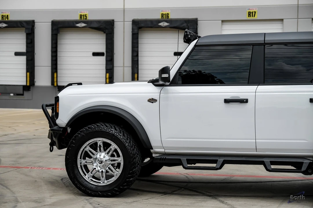 2024 Ford Bronco 6th Gen - Image 6 of 12