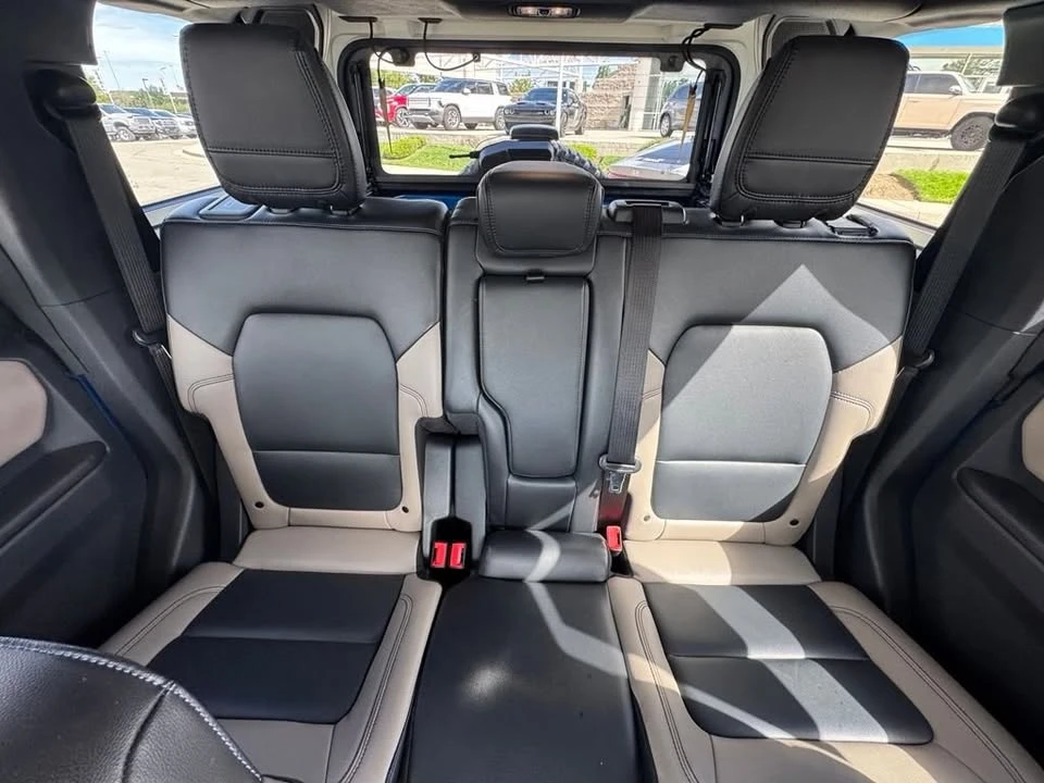 2024 Ford Bronco 6th Gen - Image 19 of 19
