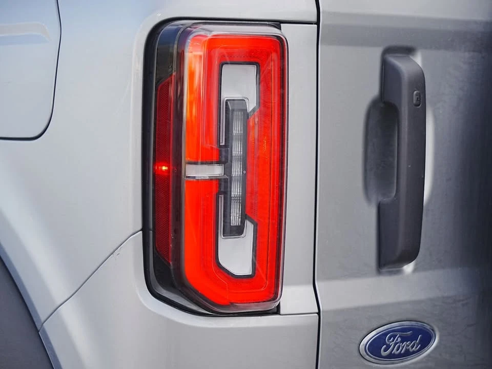 2024 Ford Bronco 6th Gen - Image 16 of 20