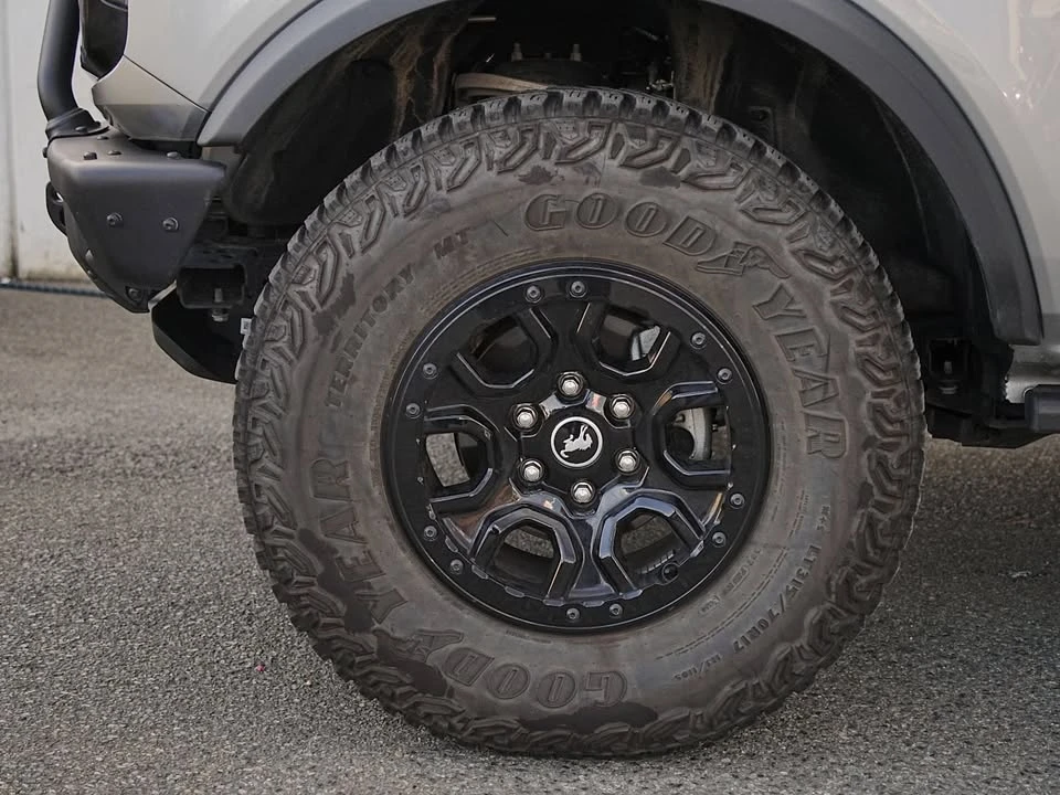 2024 Ford Bronco 6th Gen - Image 15 of 20