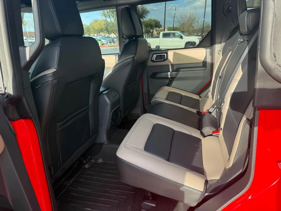 2024 Ford Bronco 6th Gen - Image 5 of 6