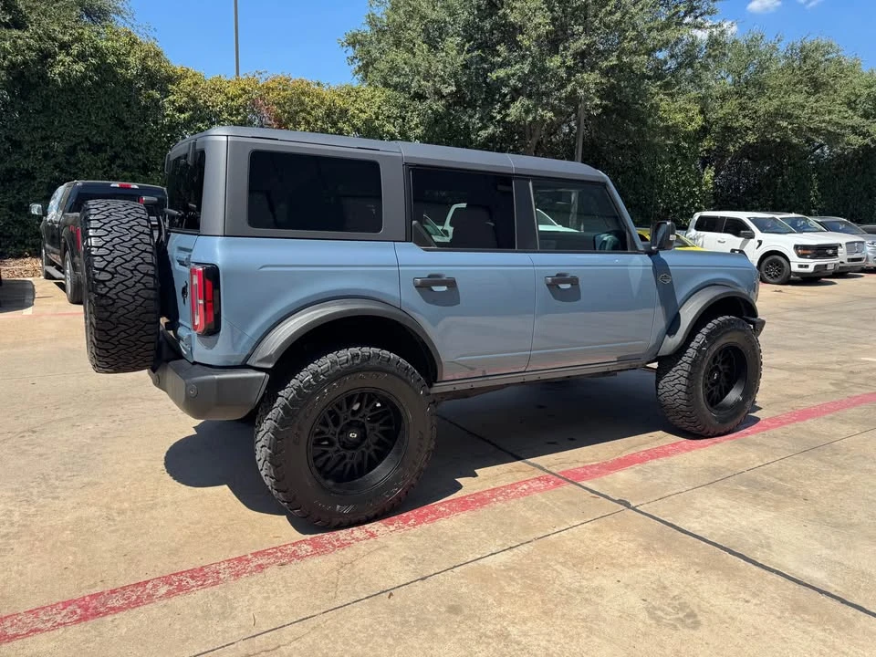 2024 Ford Bronco 6th Gen - Image 5 of 10