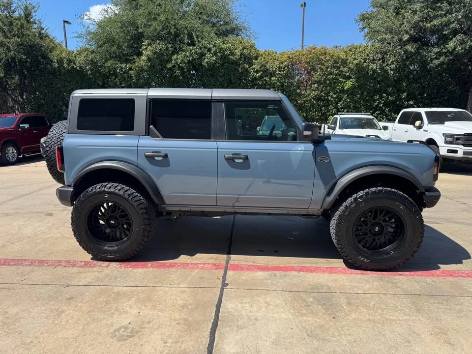 2024 Ford Bronco 6th Gen - Image 6 of 10