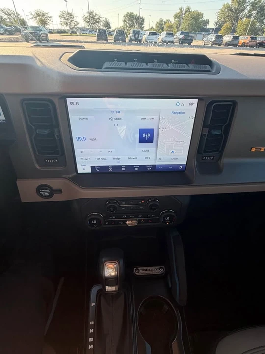 2024 Ford Bronco 6th Gen - Image 10 of 14