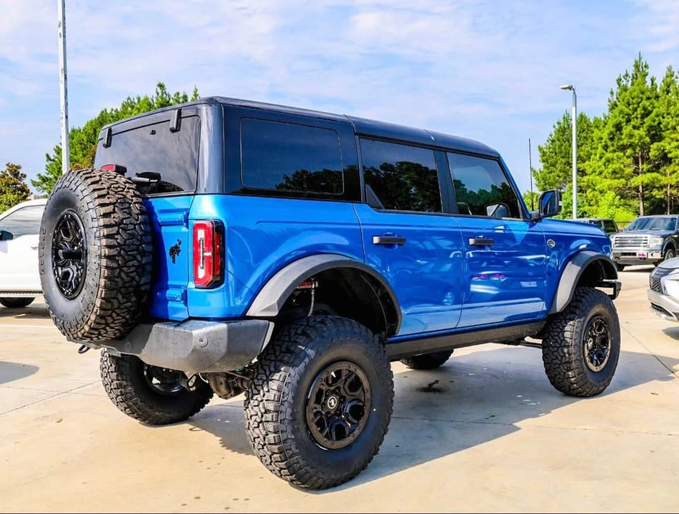 2024 Ford Bronco 6th Gen - Image 3 of 6