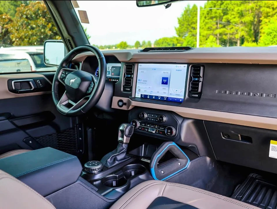 2024 Ford Bronco 6th Gen - Image 5 of 6