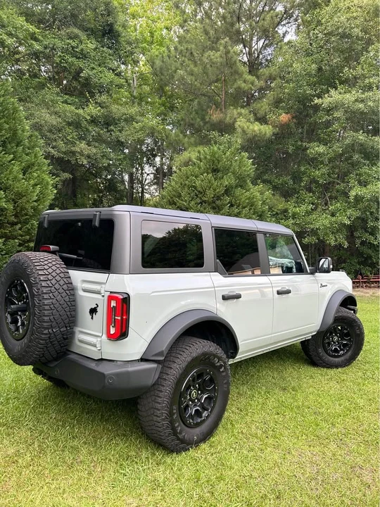 2024 Ford Bronco 6th Gen - Image 2 of 15