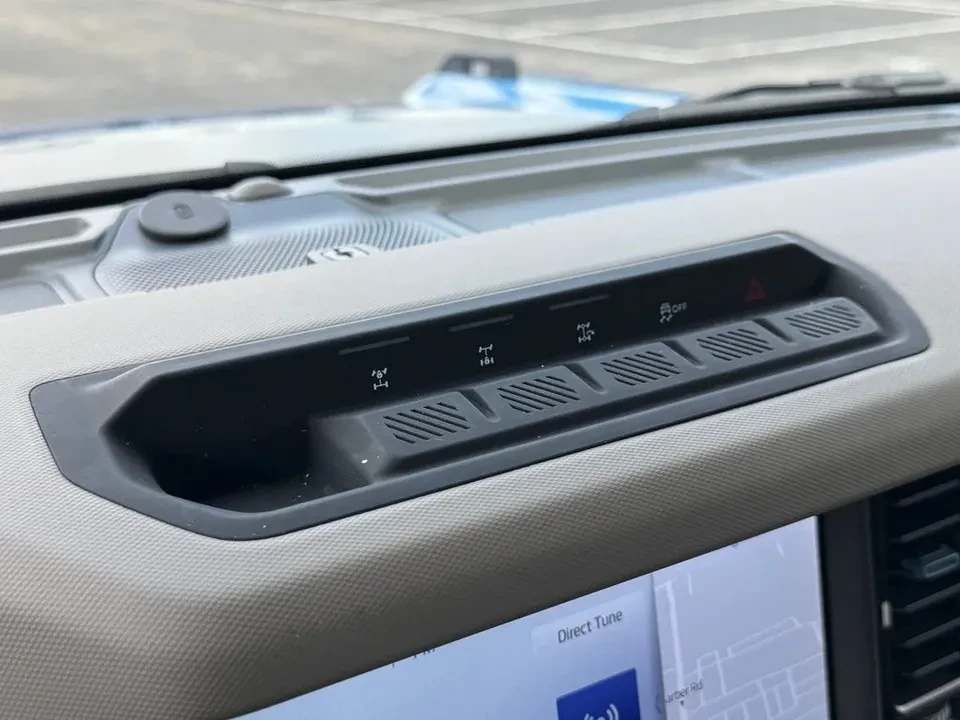 2024 Ford Bronco 6th Gen - Image 16 of 18