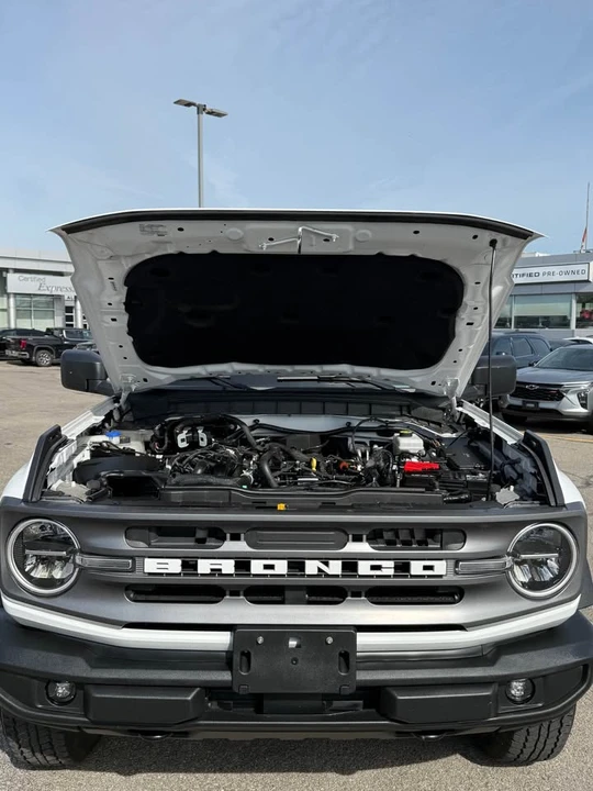 2024 Ford Bronco 6th Gen - Image 8 of 13