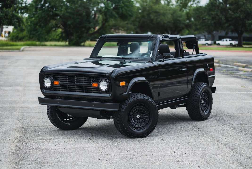 2024 Ford Bronco 6th Gen - Image 2 of 31