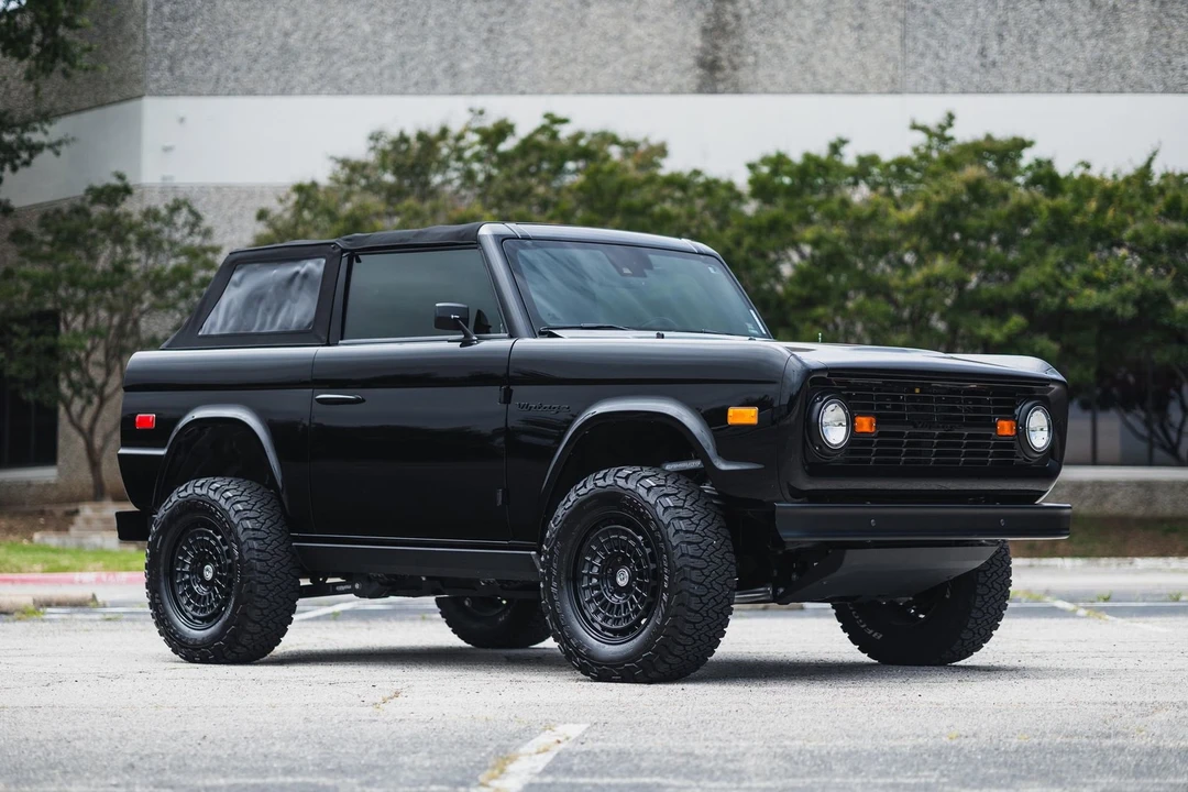 2024 Ford Bronco 6th Gen - Image 28 of 31