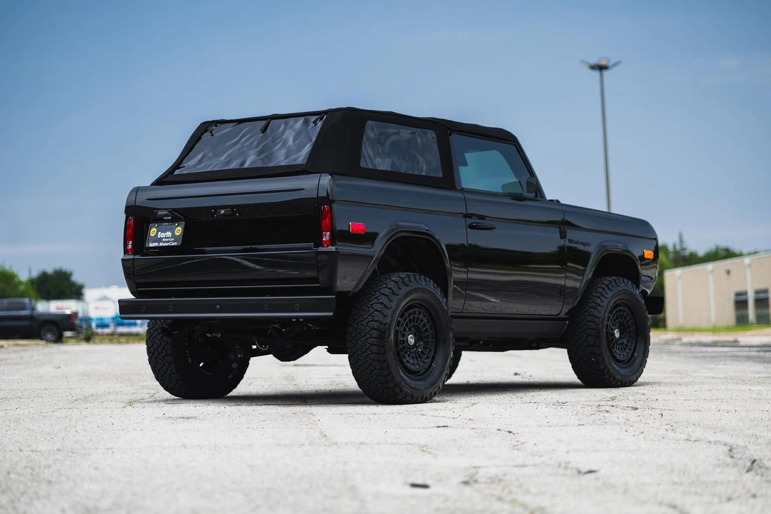 2024 Ford Bronco 6th Gen - Image 30 of 31