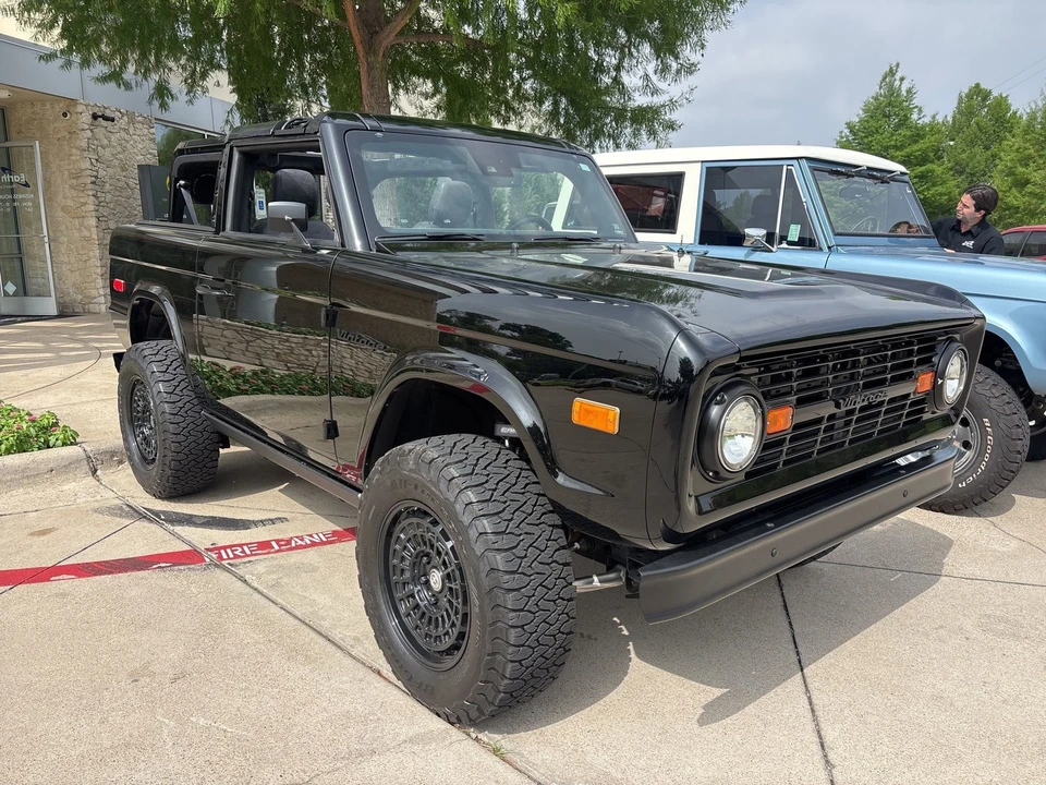 2024 Ford Bronco 6th Gen - Image 4 of 9