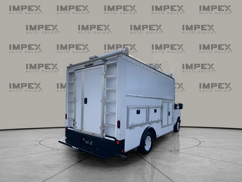 2024 Ford Econoline Van - Image 6 of 12