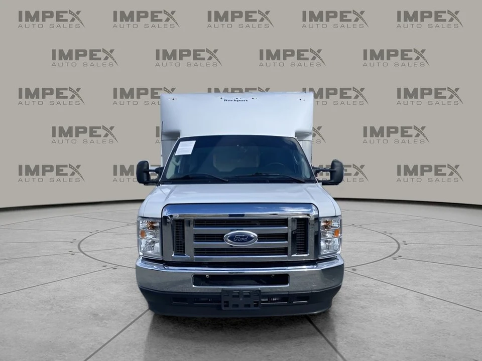 2024 Ford Econoline Van - Image 3 of 21