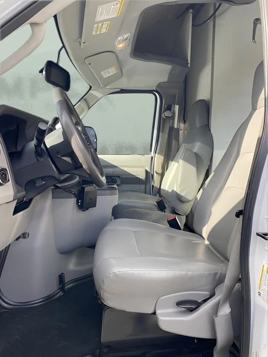 2024 Ford Econoline Van - Image 11 of 31