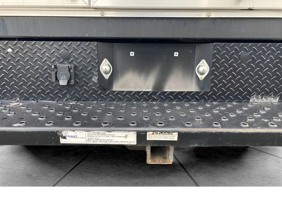 2024 Ford Econoline Van - Image 28 of 31