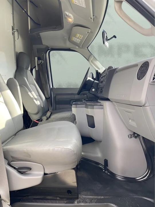 2024 Ford Econoline Van - Image 14 of 21
