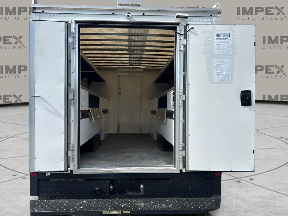 2024 Ford Super Duty 5th Gen - Image 19 of 24
