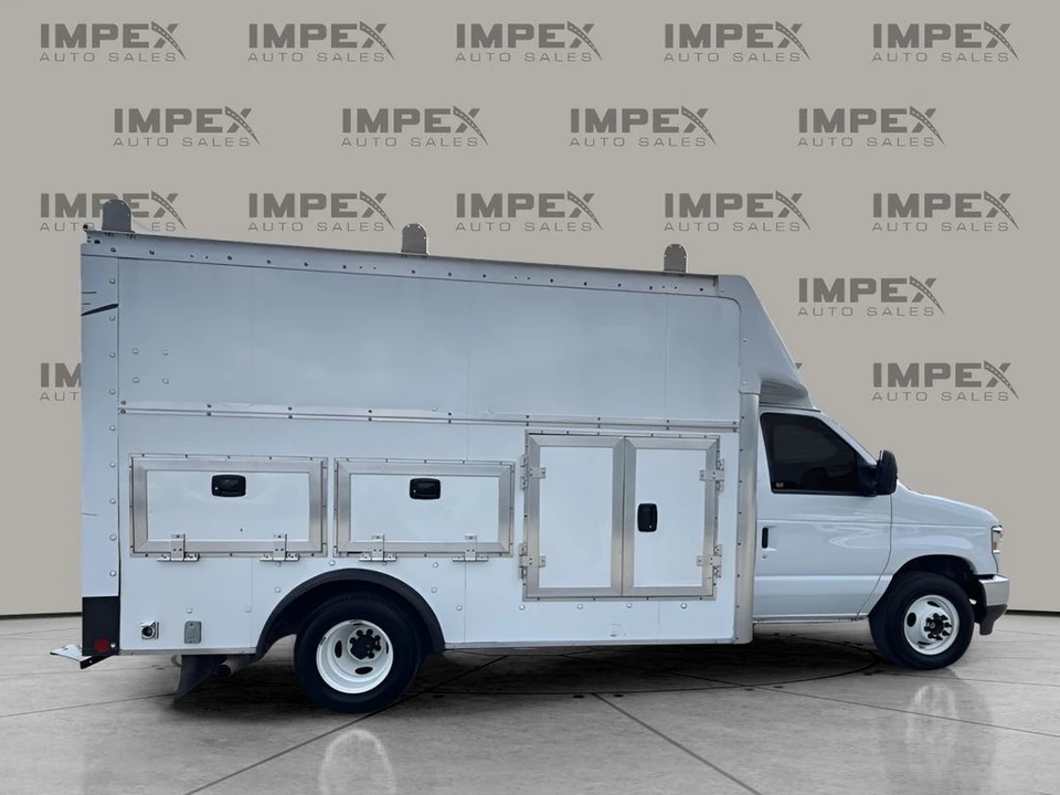 2024 Ford Super Duty 5th Gen - Image 6 of 24