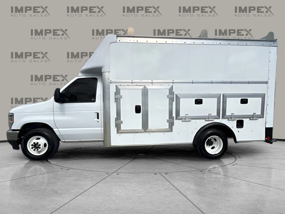 2024 Ford Super Duty 5th Gen - Image 2 of 24
