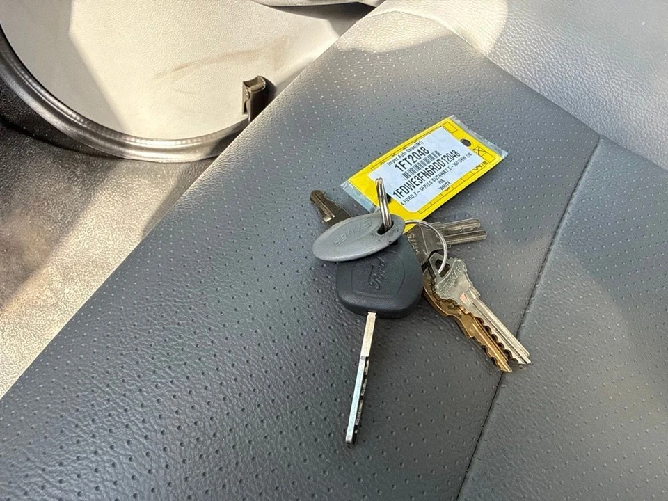 2024 Ford Super Duty 5th Gen - Image 20 of 24
