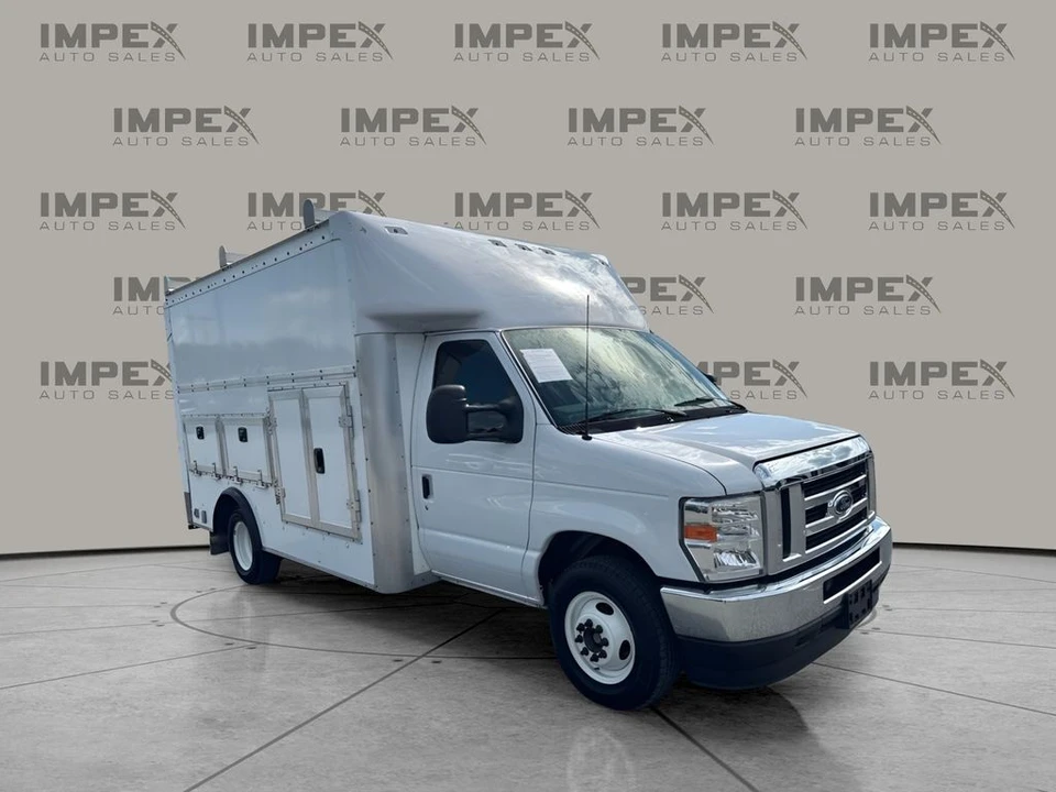 2024 Ford Super Duty 5th Gen - Image 7 of 24