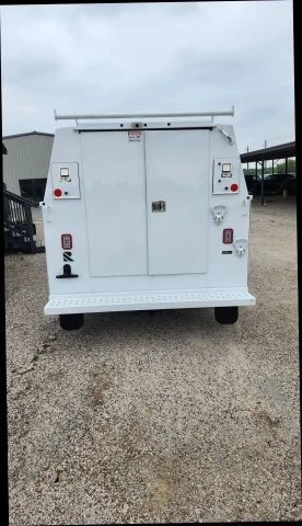 2024 Ford Econoline Van - Image 10 of 31