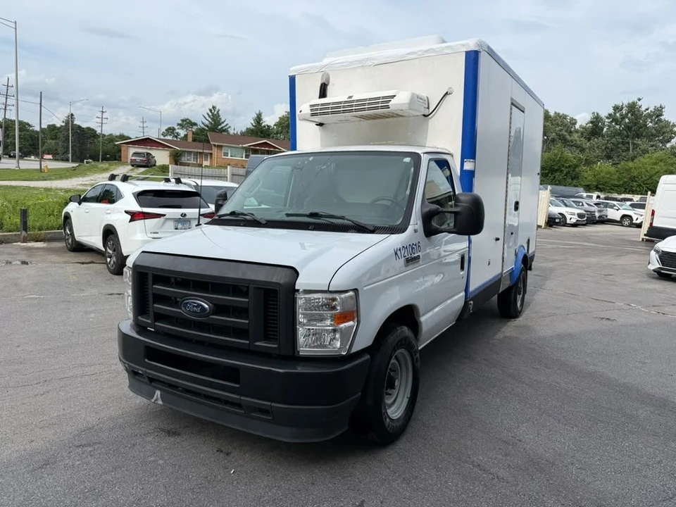 2024 Ford Super Duty 5th Gen - Image 2 of 31