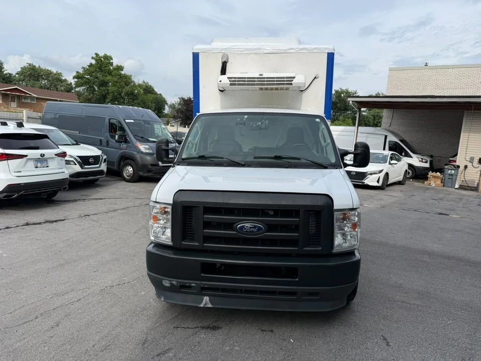 2024 Ford Super Duty 5th Gen - Image 3 of 31