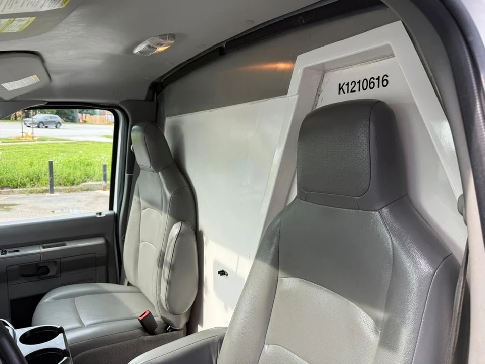 2024 Ford Super Duty 5th Gen - Image 18 of 31