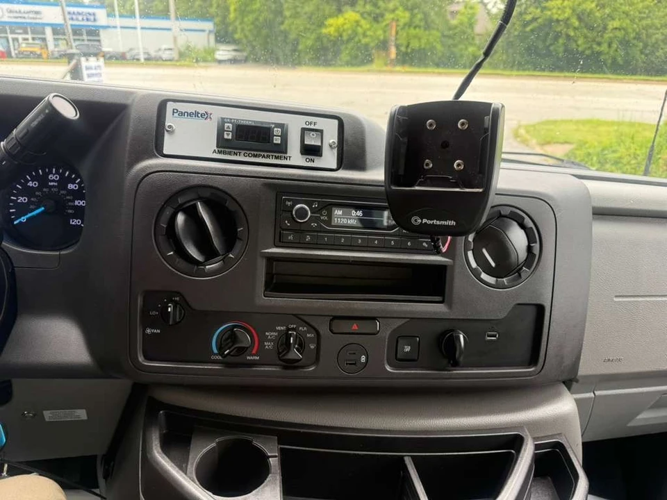 2024 Ford Super Duty 5th Gen - Image 13 of 31