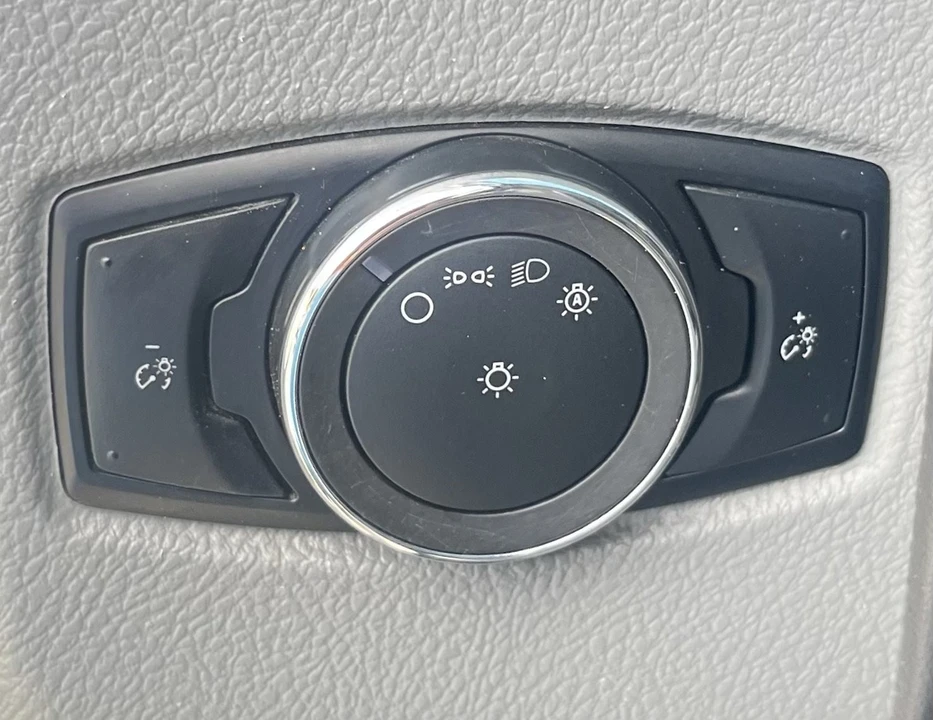 2024 Ford Super Duty 5th Gen - Image 15 of 22