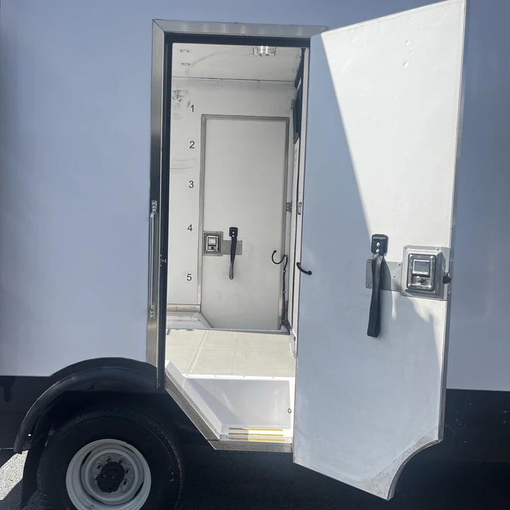 2024 Ford Econoline Van - Image 9 of 22