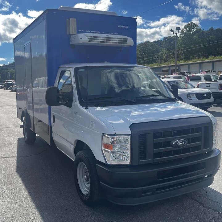 2024 Ford Econoline Van - Image 4 of 22
