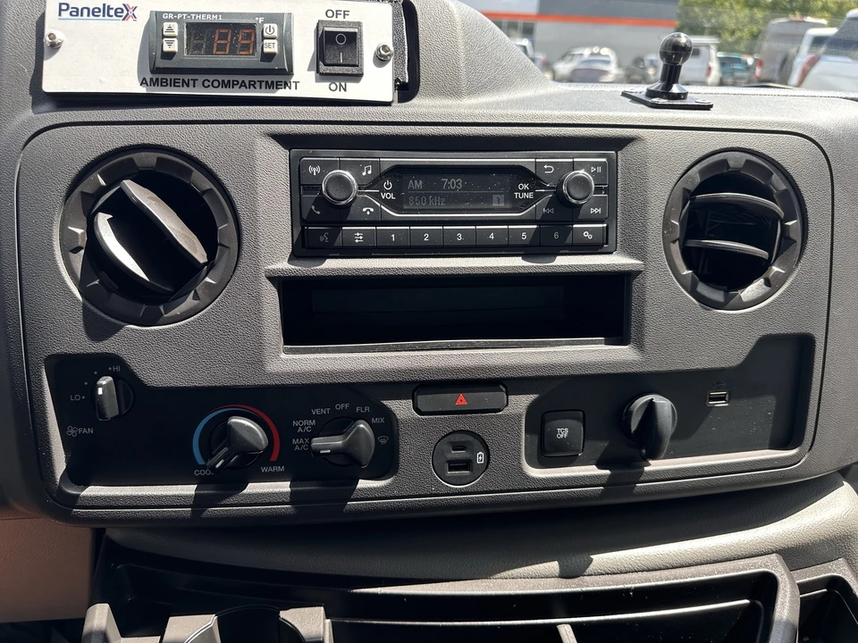 2024 Ford Super Duty 5th Gen - Image 24 of 28