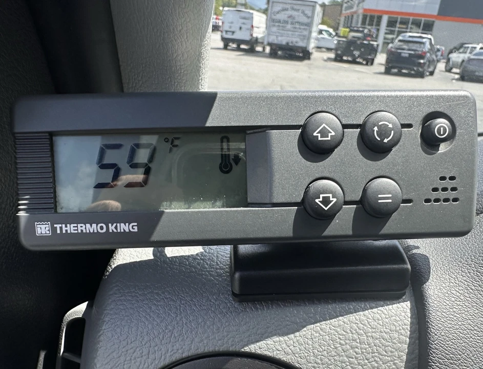 2024 Ford Super Duty 5th Gen - Image 26 of 28
