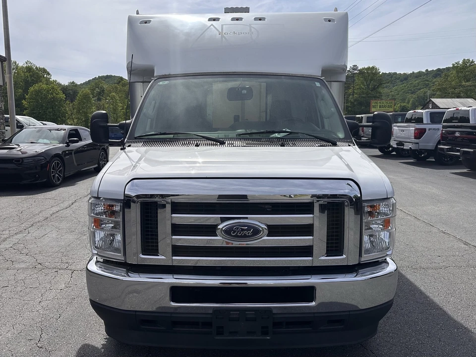 2024 Ford Super Duty 5th Gen - Image 3 of 24