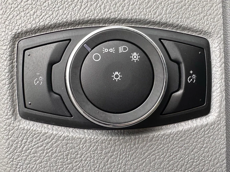 2024 Ford Super Duty 5th Gen - Image 13 of 24