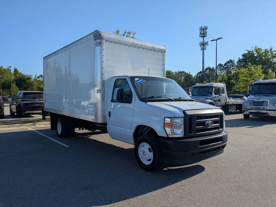 2024 Ford Super Duty 5th Gen - Image 2 of 31