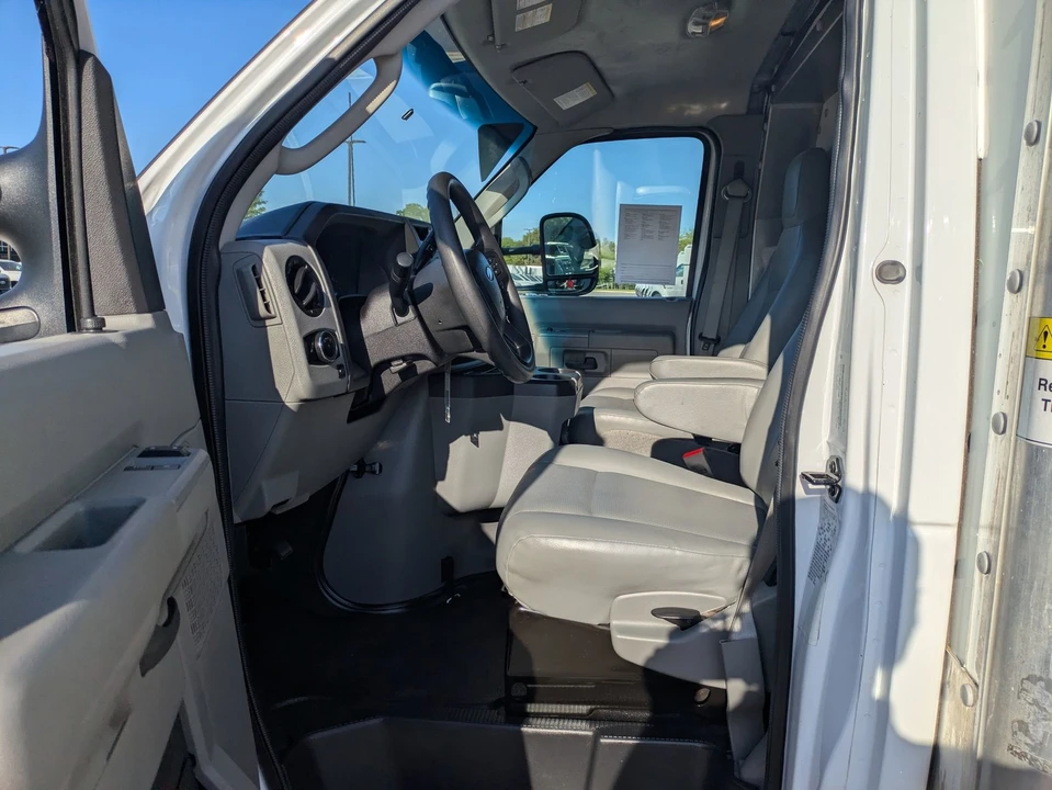 2024 Ford Super Duty 5th Gen - Image 12 of 31
