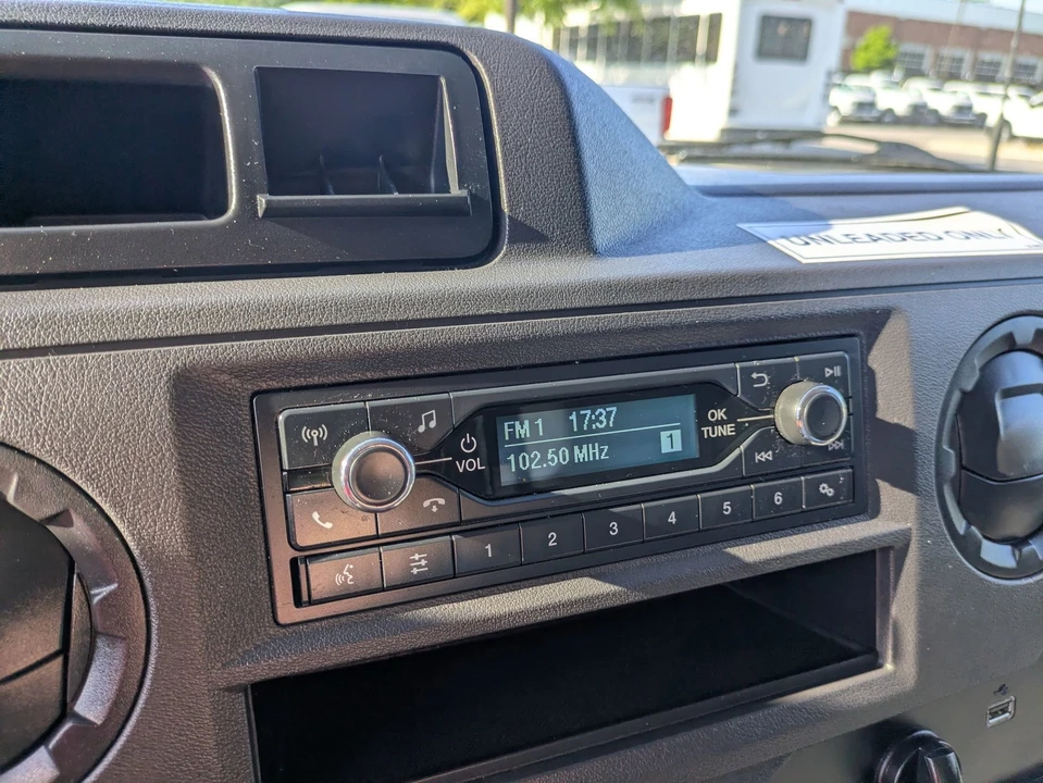 2024 Ford Super Duty 5th Gen - Image 23 of 31