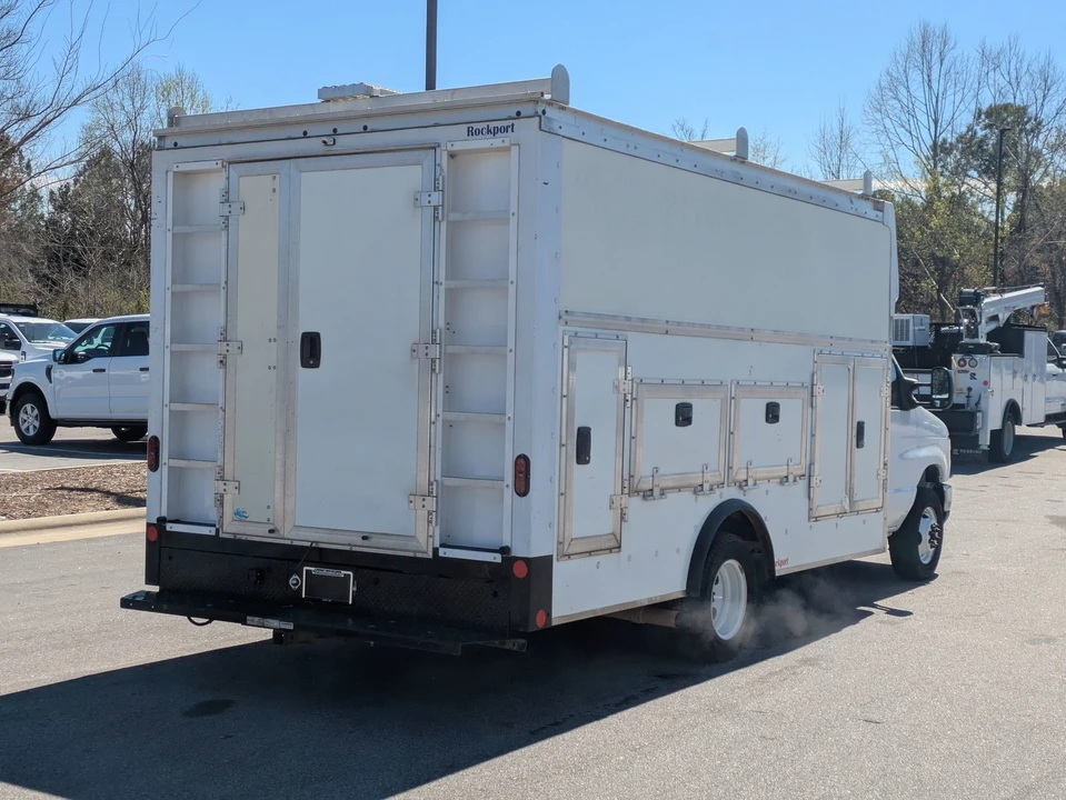 2024 Ford Econoline Van - Image 4 of 21