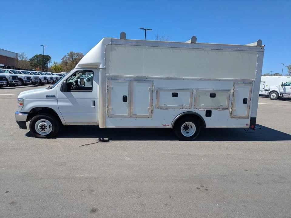 2024 Ford Econoline Van - Image 7 of 21