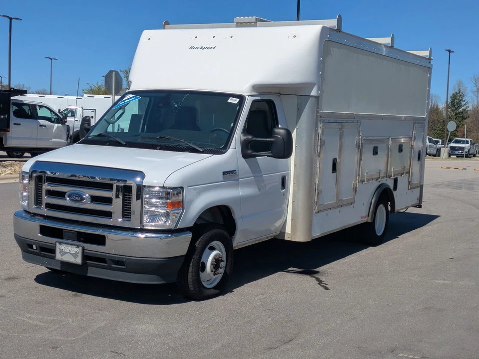 2024 Ford Econoline Van - Image 8 of 21
