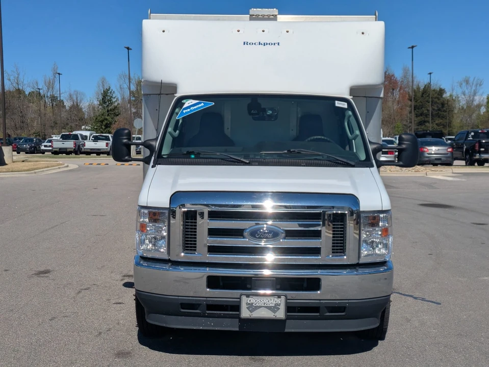 2024 Ford Econoline Van - Image 9 of 21