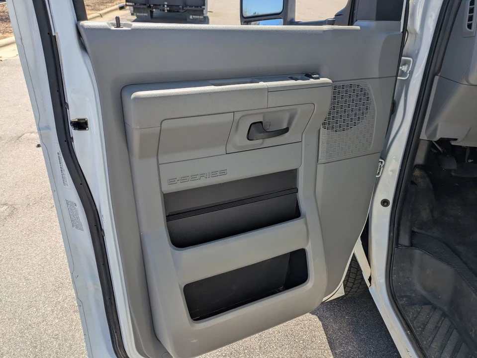 2024 Ford Econoline Van - Image 11 of 21