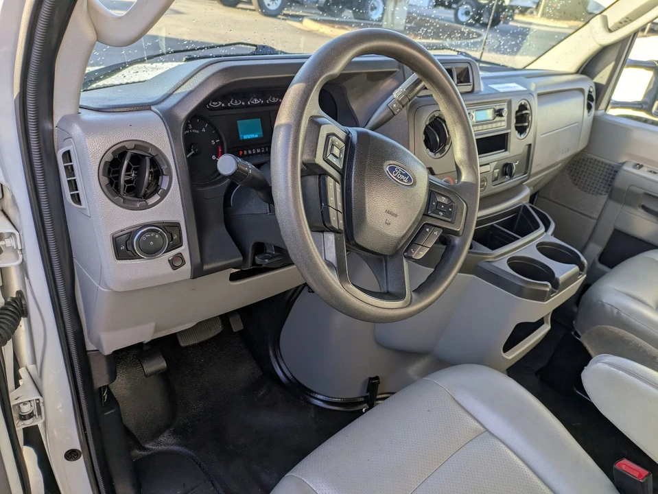 2024 Ford Econoline Van - Image 13 of 21