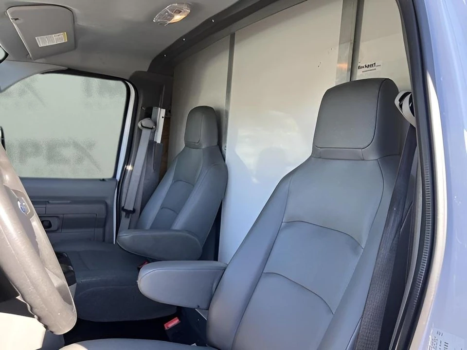 2024 Ford Super Duty 5th Gen - Image 27 of 31